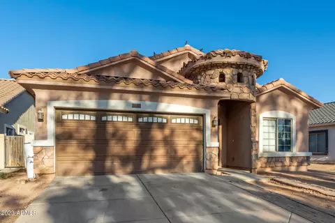 3217 N 68th Ave, Phoenix, AZ 85033