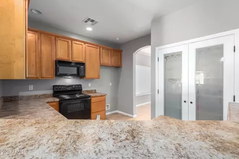 3217 N 68th Ave, Phoenix, AZ 85033 photo 16