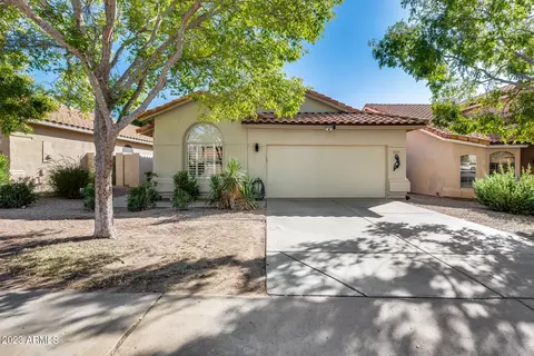 6649 E Sugarloaf St, Mesa, AZ 85215