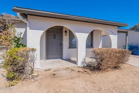 3942 Eugie Ave, Phoenix, AZ 85032 photo 3