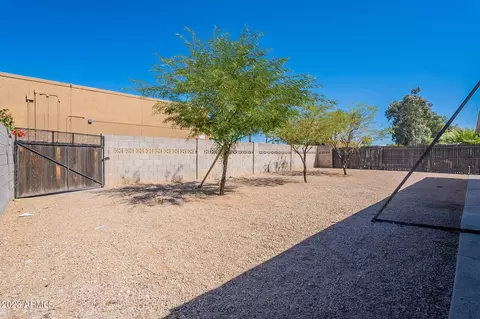 3942 Eugie Ave, Phoenix, AZ 85032 photo 32