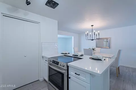 3942 Eugie Ave, Phoenix, AZ 85032 photo 9