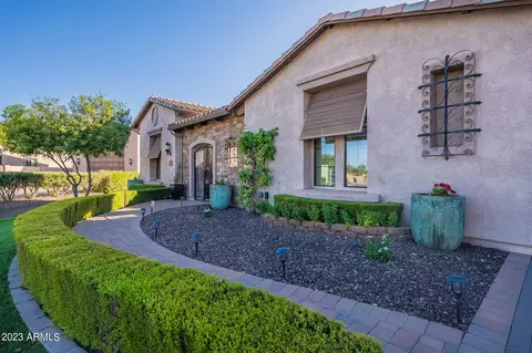 356 S Portland Ave, Gilbert, AZ 85296
