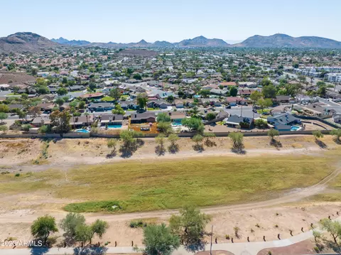 818 E Aire Libre Ave, Phoenix, AZ 85022 photo 82