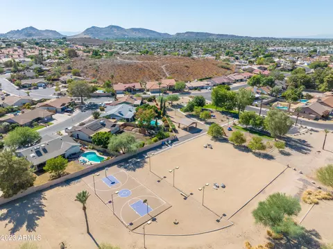 818 E Aire Libre Ave, Phoenix, AZ 85022 photo 81