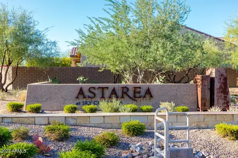 2840 E Robin Ln, Phoenix, AZ 85050