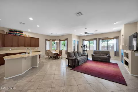 3073 E Parkview Dr, Gilbert, AZ 85295 photo 21