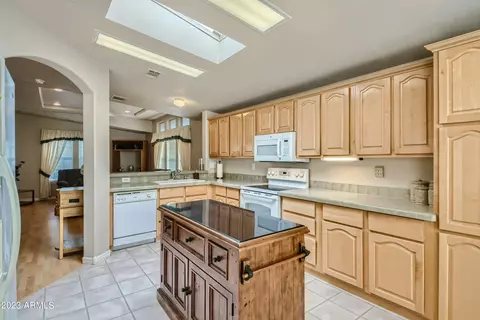 3301 S Goldfield Rd #1030, Apache Junction, AZ 85119 photo 9