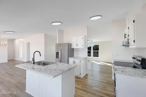 11426 W Custer Rd, Arizona City, AZ 85123