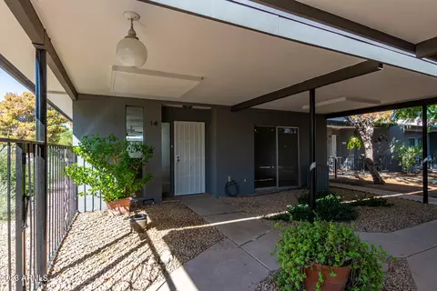 3660 E Montecito Ave #14, Phoenix, AZ 85018
