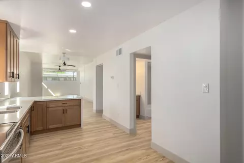 3660 E Montecito Ave #14, Phoenix, AZ 85018 photo 7