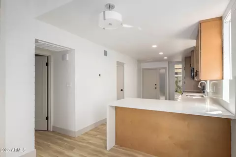 3660 E Montecito Ave #14, Phoenix, AZ 85018 photo 6