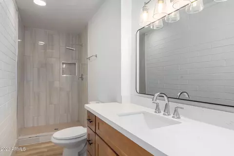 3660 E Montecito Ave #14, Phoenix, AZ 85018 photo 11