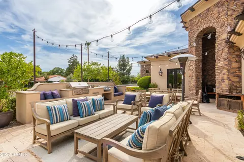 Exterior - 5324 E Mariposa St, Phoenix, AZ 85018 photo 6 of 23