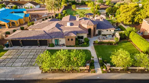 View/Area - 5324 E Mariposa St, Phoenix, AZ 85018 photo 2 of 7