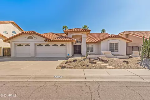 7015 W Wescott Dr, Glendale, AZ 85308