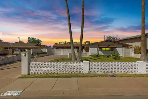 3722 S Grandview Ave, Tempe, AZ 85282