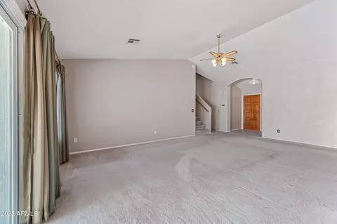 4026 E Keresan St, Phoenix, AZ 85044 photo 4