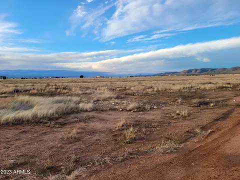 0 W Cherry Blossom Ln #C4, Paulden, AZ 86334
