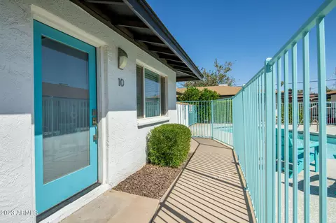 3025 N 38th St, Phoenix, AZ 85018 photo 6