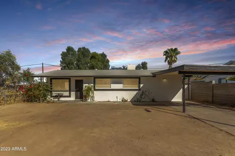 5629 S 13th Way, Phoenix, AZ 85040