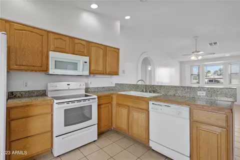 3009 E Danbury Rd, Phoenix, AZ 85032 photo 7