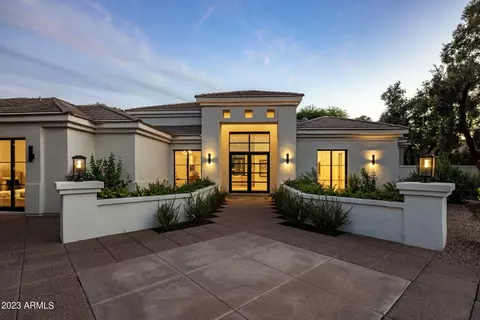7065 E Belmont Ave, Paradise Valley, AZ 85253