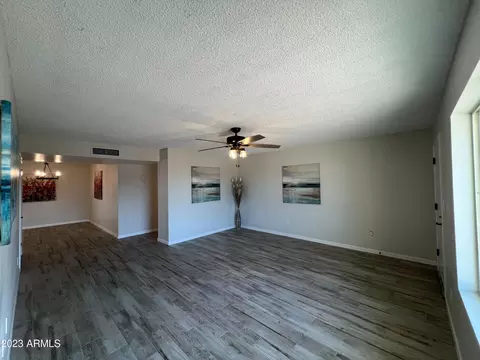 7548 W Montecito Ave, Phoenix, AZ 85033 photo 3