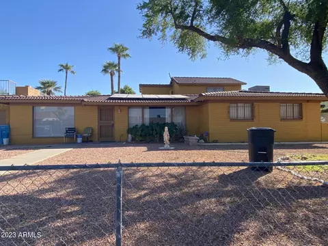 211 W Paseo Way, Phoenix, AZ 85041