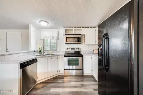 834 S Meridian Rd #181, Apache Junction, AZ 85120 photo 3