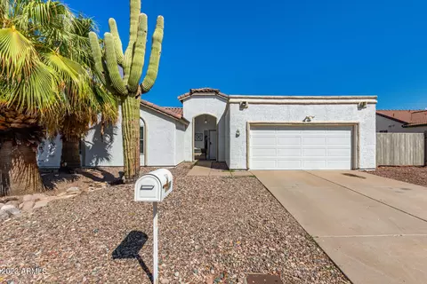 6444 W Ironwood Dr, Glendale, AZ 85302