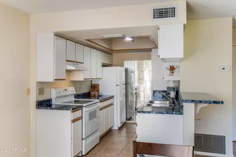 13213 N 3rd Pl, Phoenix, AZ 85022 photo 7