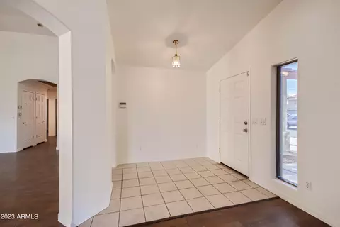 1204 E Rosemonte Dr, Phoenix, AZ 85024 photo 4