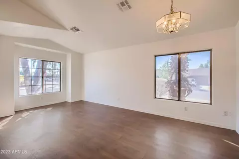 1204 E Rosemonte Dr, Phoenix, AZ 85024 photo 5