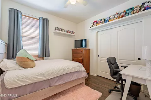 748 E Harwell Rd, Phoenix, AZ 85042 photo 32