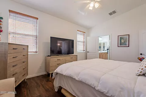 748 E Harwell Rd, Phoenix, AZ 85042 photo 26