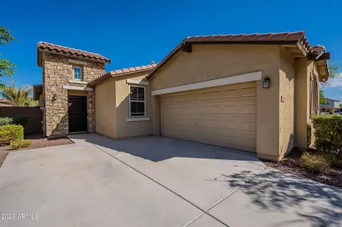 748 E Harwell Rd, Phoenix, AZ 85042 photo 3