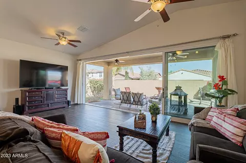 748 E Harwell Rd, Phoenix, AZ 85042 photo 22
