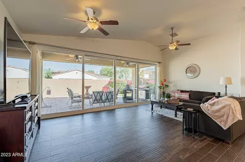 748 E Harwell Rd, Phoenix, AZ 85042 photo 12
