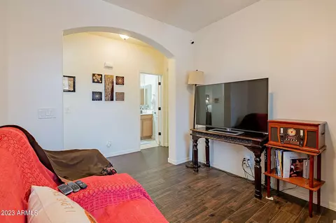 748 E Harwell Rd, Phoenix, AZ 85042 photo 38