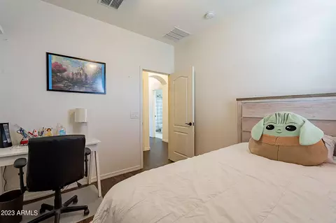 748 E Harwell Rd, Phoenix, AZ 85042 photo 34