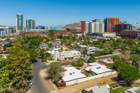 121 W 10th St, Tempe, AZ 85281