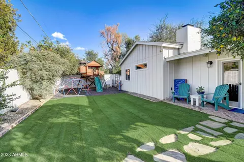 Exterior - 5126 E Flower St, Phoenix, AZ 85018 photo 9 of 12