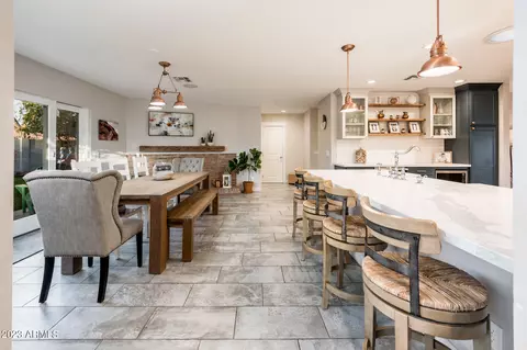 Kitchen - 5126 E Flower St, Phoenix, AZ 85018 photo 3 of 7