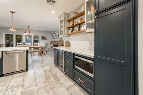 Kitchen - 5126 E Flower St, Phoenix, AZ 85018 photo 7 of 7