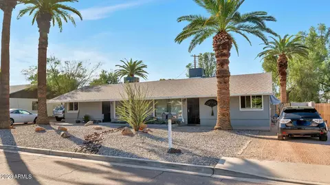 4841 E Sheridan St, Phoenix, AZ 85008