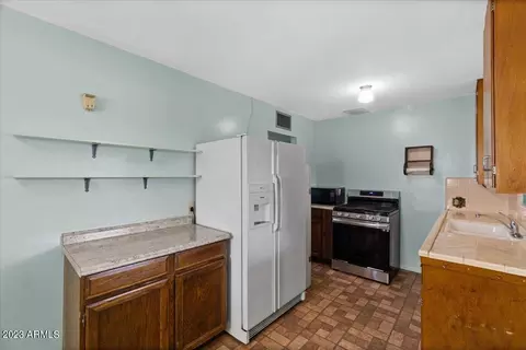 10255 N 18th Ave, Phoenix, AZ 85021 photo 7