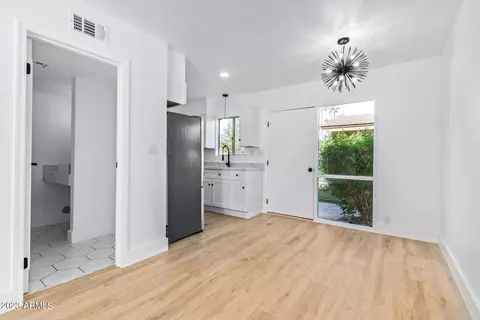 4610 N 68th St #463, Scottsdale, AZ 85251