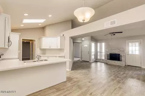 1715 E Jerome Ave, Mesa, AZ 85204 photo 3
