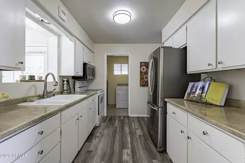 5721 E Dallas St, Mesa, AZ 85205 photo 5